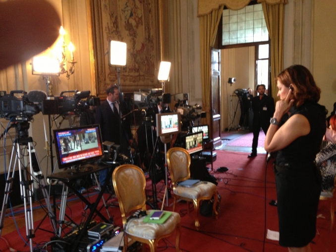 RIPRESE  - EVENTI - SPORT - ISTITUZIONALI - NEWS - DIRETTE LIVE - CANDID CAMERA - Videotre Produzioni Tv s.r.l.